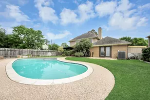 8402 Rose Garden Dr, Houston, TX 77083 - Photo 45