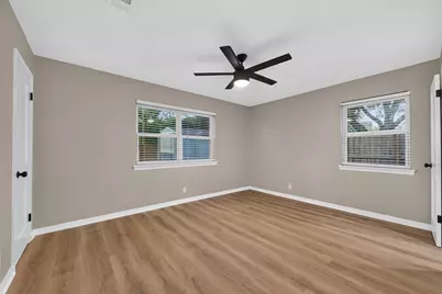 9614 Hammerly, Houston, TX 77080 - Photo 19