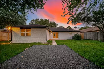 9614 Hammerly, Houston, TX 77080 - Photo 43