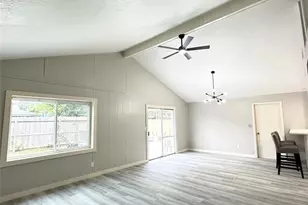 11922 Sea Shore Dr, Houston, TX 77072 - Photo 9