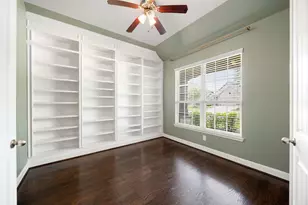 915 Abelia Ave, Richmond, TX 77406 - Photo 7
