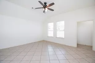 2111 Sailwind Dr, Pearland, TX 77584 - Photo 15