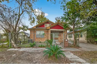 6807 Avenue E, Houston, TX 77011 - Photo 1