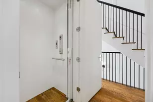1327 Peden St, Houston, TX 77006 - Photo 13