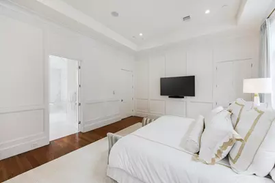 1327 Peden Street, Houston, TX 77006 - Photo 15