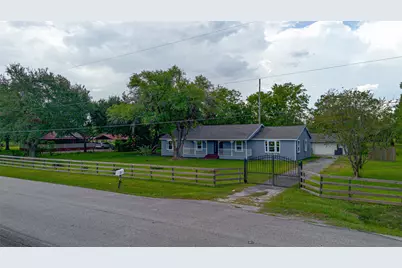 4004 Gatewood Road, Crosby, TX 77532 - Photo 33