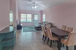 104 Cullen St, Angleton, TX 77515 - Photo 13