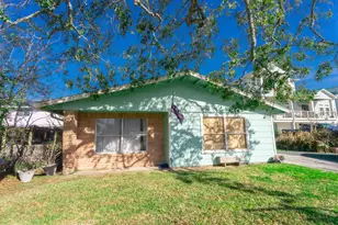 529 E Shore Dr, Kemah, TX 77565 - Photo 19