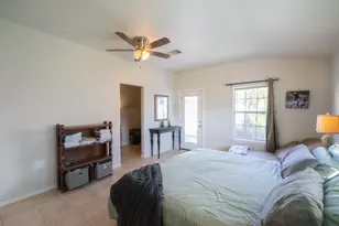 529 E Shore Dr, Kemah, TX 77565 - Photo 11