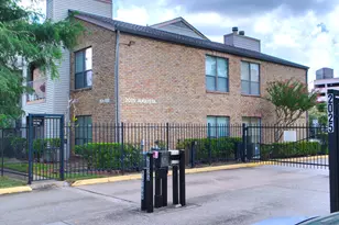 2025 Augusta Dr, Houston, TX 77057 - Photo 5