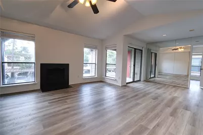 2025 Augusta Drive #304, Houston, TX 77057 - Photo 3