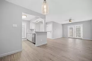 1311 Antoine Dr, Houston, TX 77055 - Photo 3