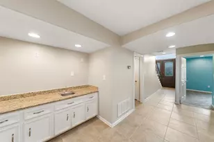 2112 Peppermill Rd, Houston, TX 77080 - Photo 3