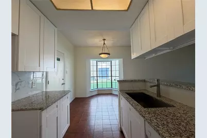 800 Country Place Drive #205, Houston, TX 77079 - Photo 15