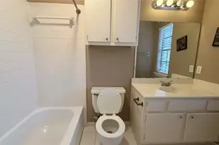800 Country Pl Dr, Houston, TX 77079 - Photo 21
