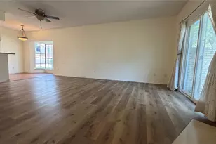 800 Country Pl Dr, Houston, TX 77079 - Photo 13
