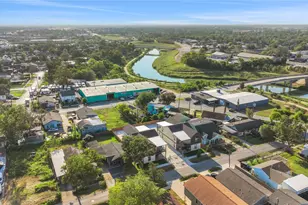 2613 Delafield St, Houston, TX 77023 - Photo 21