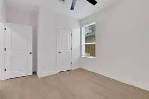 2613 Delafield St, Houston, TX 77023 - Photo 15