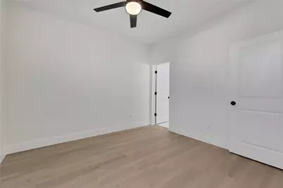 2613 Delafield Street #2, Houston, TX 77023 - Photo 17