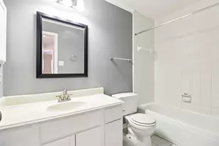 24 Dover Dr, Conroe, TX 77304 - Photo 31