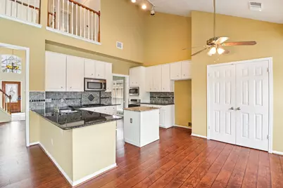 24 Dover Drive, Conroe, TX 77304 - Photo 15