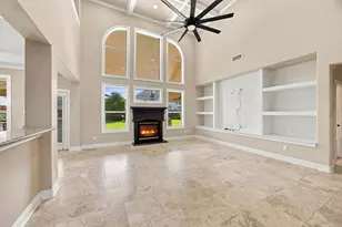 6714 Russelfield Ln, Houston, TX 77049 - Photo 15