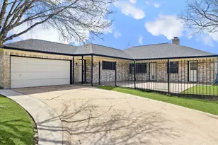 4530 T C Jester Blvd, Houston, TX 77018 - Photo 25