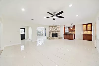 4530 T C Jester Boulevard, Houston, TX 77018 - Photo 15