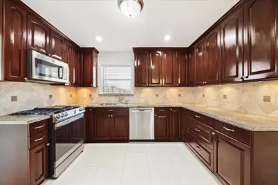 4530 T C Jester Boulevard, Houston, TX 77018 - Photo 17