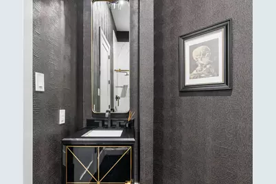 1011 Wynnwood Lane, Houston, TX 77008 - Photo 7