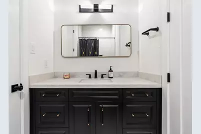 1011 Wynnwood Lane, Houston, TX 77008 - Photo 43