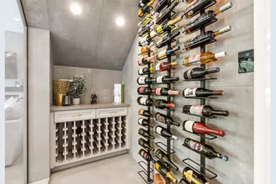 1011 Wynnwood Lane, Houston, TX 77008 - Photo 13