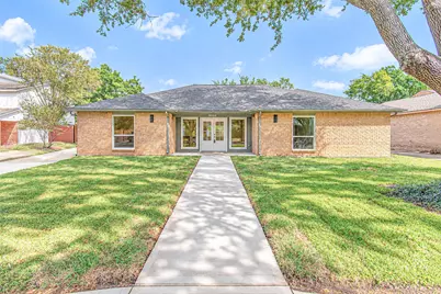 8002 Candle Lane, Houston, TX 77071 - Photo 3