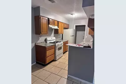 5308 S Pleasant Valley Road #B, Austin, TX 78744 - Photo 3