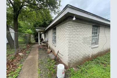 5118 Mallow Street, Houston, TX 77033 - Photo 3