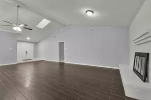 11415 Waxwood Dr, Houston, TX 77089 - Photo 5