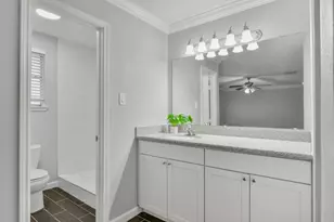 11415 Waxwood Dr, Houston, TX 77089 - Photo 17