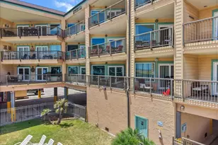 9520 Seawall Blvd, Galveston, TX 77554 - Photo 23