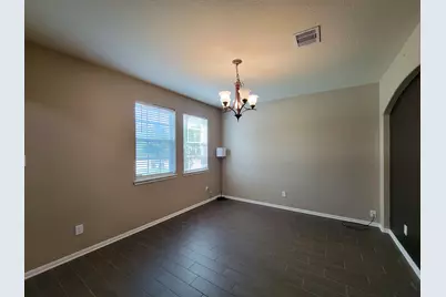 805 Arlington Pointe Drive, League City, TX 77573 - Photo 3