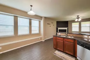 805 Arlington Pointe Dr, League City, TX 77573 - Photo 13