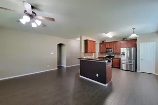 805 Arlington Pointe Dr, League City, TX 77573 - Photo 9