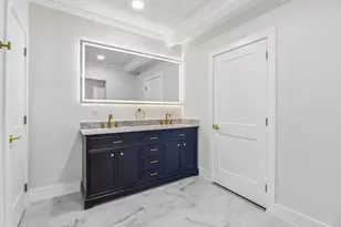 1937 Lexington St, Houston, TX 77098 - Photo 11