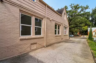 1937 Lexington St, Houston, TX 77098 - Photo 29