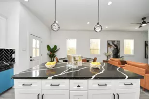 8533 Amadwe St, Houston, TX 77051 - Photo 15