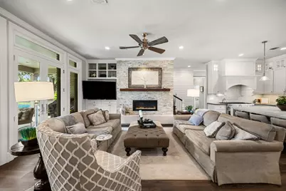 22 Laurenhurst Court, Houston, TX 77043 - Photo 7