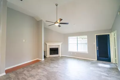 822 Oak Lodge Court, League City, TX 77573 - Photo 7