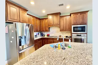 13626 Breakwater Path Loop, Houston, TX 77044 - Photo 11