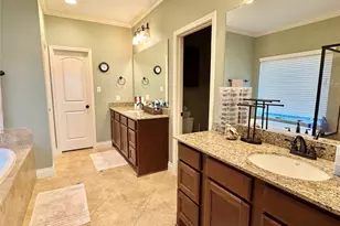 13626 Breakwater Path Loop, Houston, TX 77044 - Photo 15