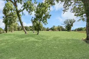 1102 W Point Dr, Rosharon, TX 77583 - Photo 35
