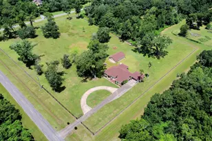 1102 W Point Dr, Rosharon, TX 77583 - Photo 33
